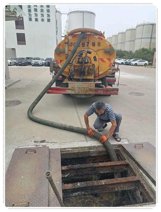 赤壁隔油池清掏